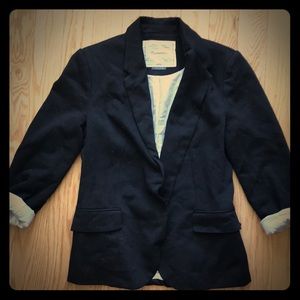 Black cotton blazer. Rolled sleeves. Size medium.